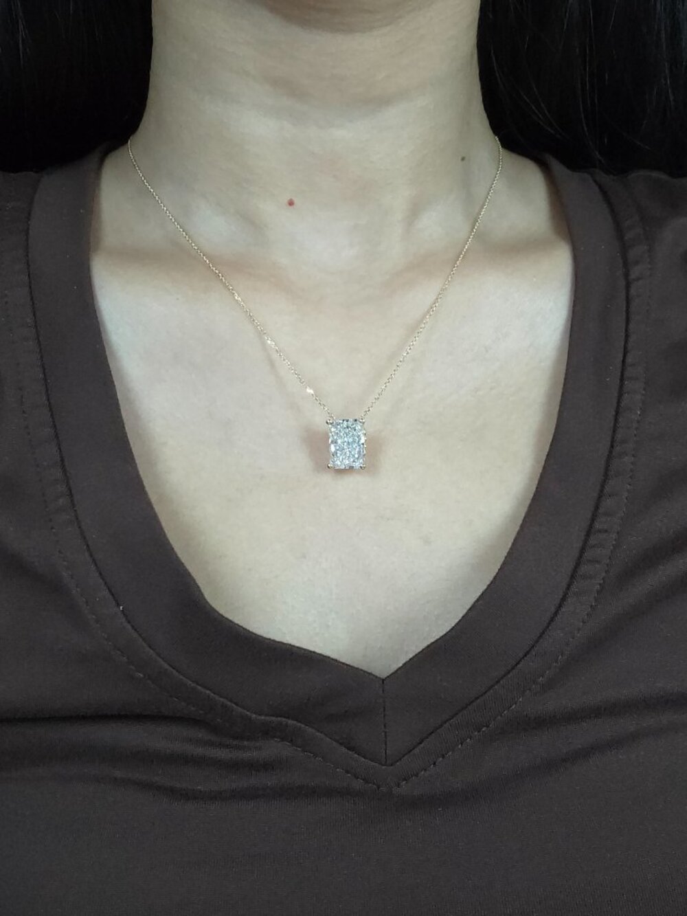 14Kt Gold 4.90 Ct IGI Certified Lab Grown Radiant Cut Diamond Pendant